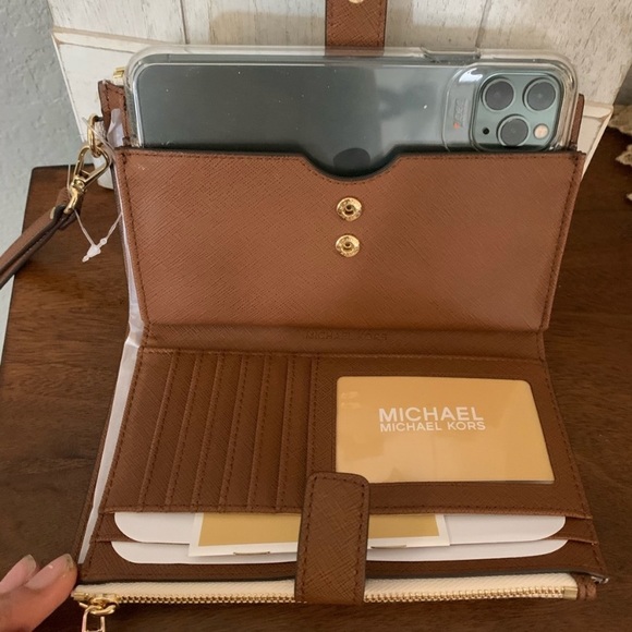 Last one‼️ 3 in 1 New ⭐️ MK double zipper vanilla - Picture 2 of 4